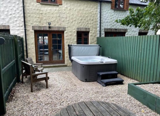 lodges with hot tubs near beach Cottage With Hot Tub in Wales